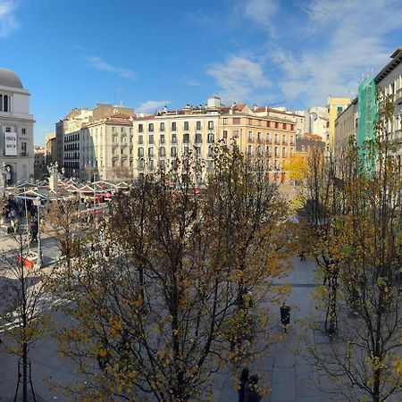 Opera Lux Hotel Madrid Bagian luar foto